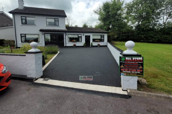 Asphalt Driveway with Granite Sett Border in Ballincollig, Co. Cork