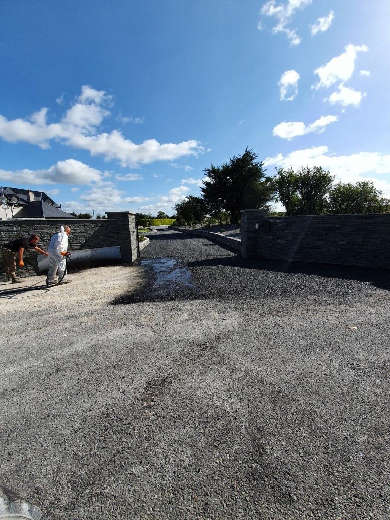 Double Coat Tar and Chip Driveway in Cork