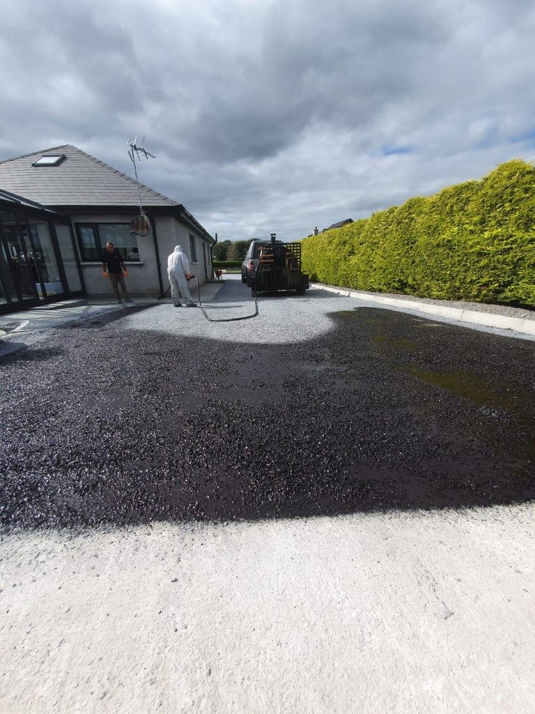 Double Coat Tar and Chip Driveway in Cork