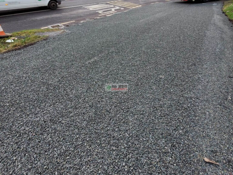 Double Coated Tar and Chip Driveway in Ballincollig, Cork