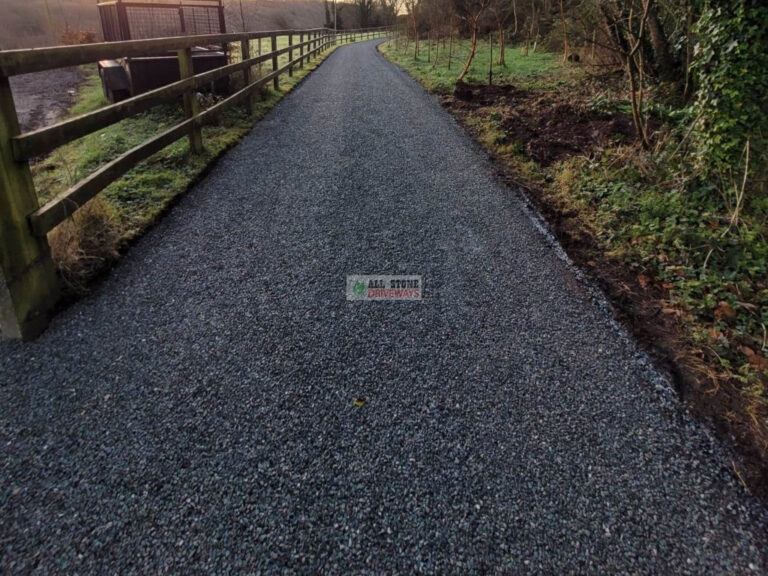 Double Coated Tar and Chip Driveway in Ballincollig, Cork