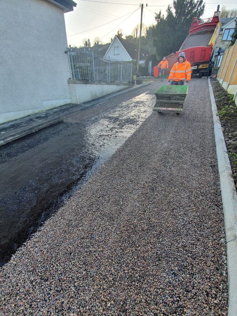 Double Coated Tar and Chip Driveway in East Cork