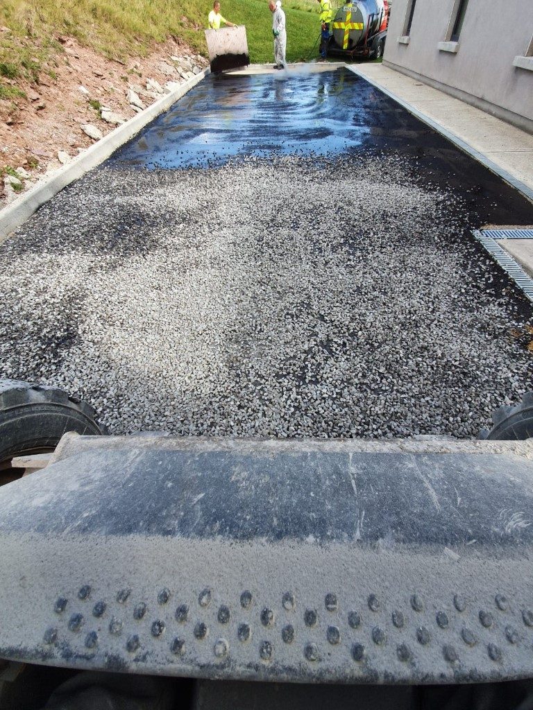 Double Coated Tar and Chip Driveway in Monkstown, Co. Cork