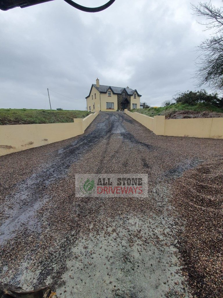 Double Coated Tar and Sandstone Chip Driveway in Mallow, North Cork