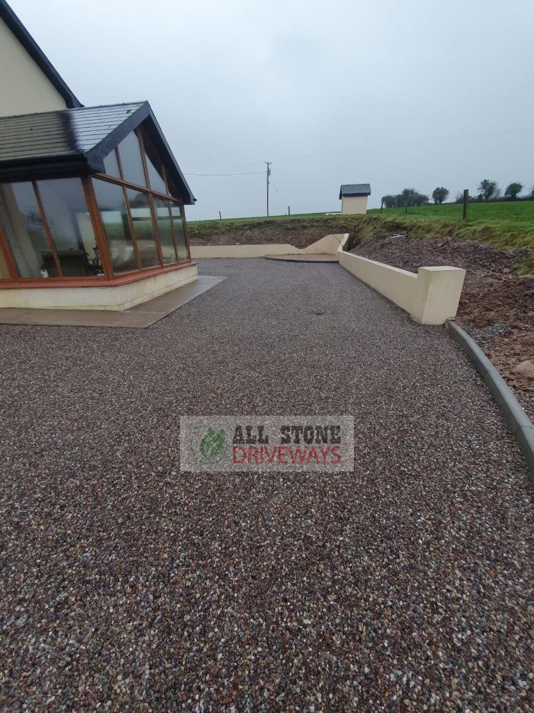 Double Coated Tar and Sandstone Chip Driveway in Mallow, North Cork