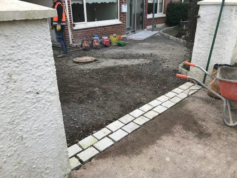 Granite Cobbled Asphalt Driveway in Cork City