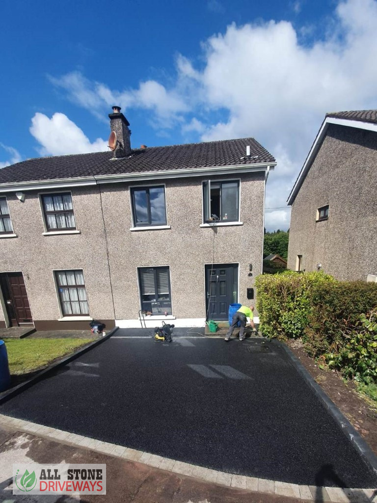 SMA Driveway with Charcoal Kerbing in Cork City