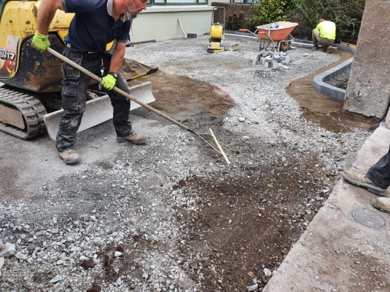 SMA Driveway with Cobbles and Kerbstone Border in Cork City