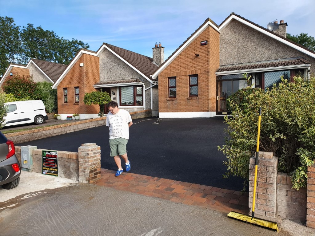 SMA Driveway with Paved Kerbs in Ballincollig, Co. Cork