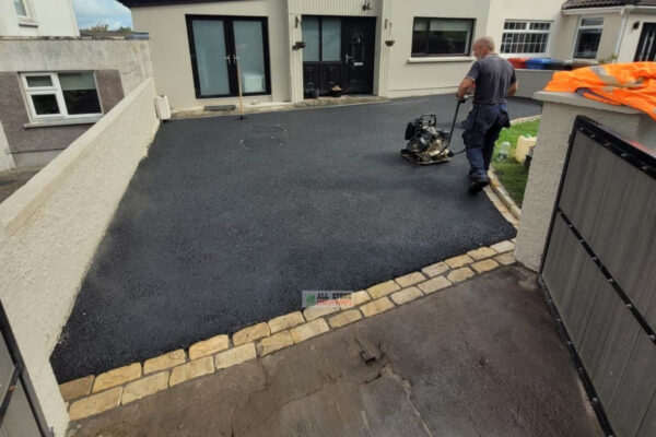 SMA Driveway with Sandstone Cobblestone Border in Mayfield, Co. Cork