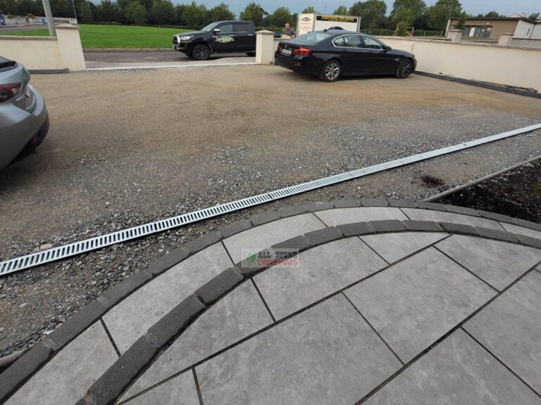 Tarmac Driveway with Charcoal Kerbing and Granite Apron in Middleton, Co. Cork