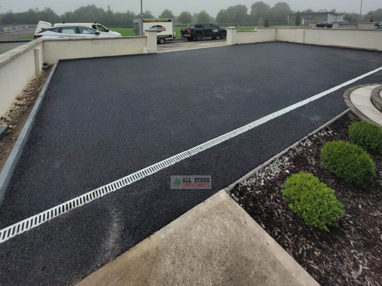 Tarmac Driveway with Charcoal Kerbing and Granite Apron in Middleton, Co. Cork