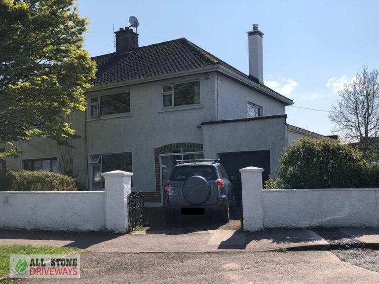 Tarmacadam Driveway with Charcoal Kerbing in Bishopstown, Cork City