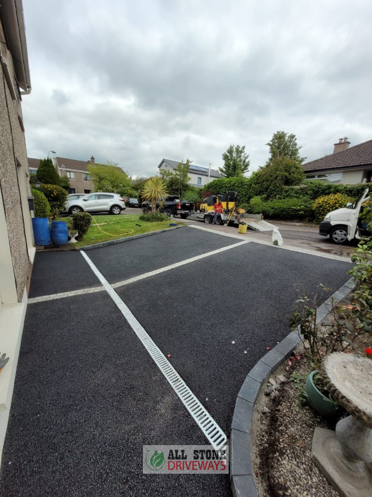 Two Adjacent SMA Driveways with Cobbled Border in Cork City